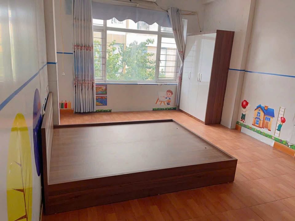 Phòng cho thuê tại Ngõ 199 Hồ Tùng Mậu, 33m² giá 3 triệu - Tiện nghi đầy đủ!