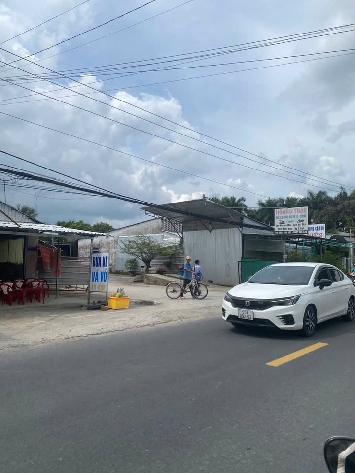 Đất mặt tiền Quốc lộ 61, Phụng Hiệp, 3000m² giá 10.5 tỷ - Cơ hội đầu tư hấp dẫn!