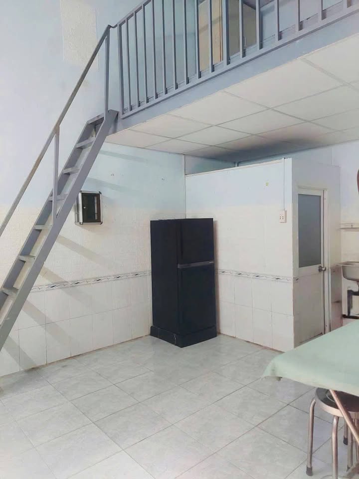 Căn hộ cho thuê đường Huỳnh Tấn Phát, Q7 - Giá chỉ 4.1 triệu/tháng, Full nội thất mới!