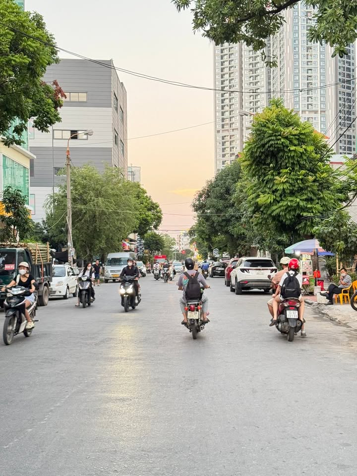 Lô đất mặt đường Cà Phê 12 giờ 80m² - Đầu tư sinh lời tại Hải Phòng!