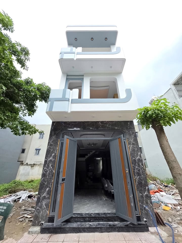 Nhà riêng Bình Chuẩn, Thuận An 64m² giá 4.6 tỷ - Thiết kế hiện đại, sẵn sàng ở ngay!