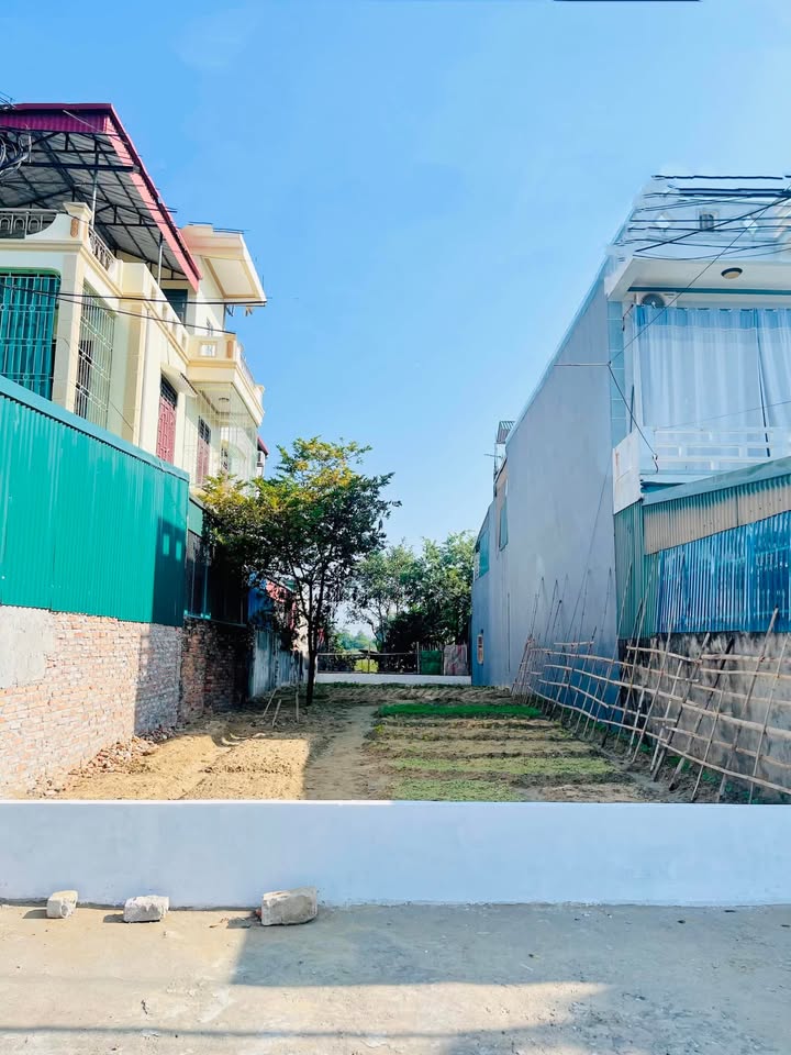 Đất nền phố 8 Quảng Hưng 210m² giá 2 tỷ - Tiềm năng tăng giá vượt trội!