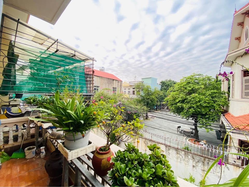 Bán đất tặng nhà 2 tầng khu 3 Cẩm Thượng Hải Dương 88m² giá 3 tỷ - Sổ hồng chính chủ!