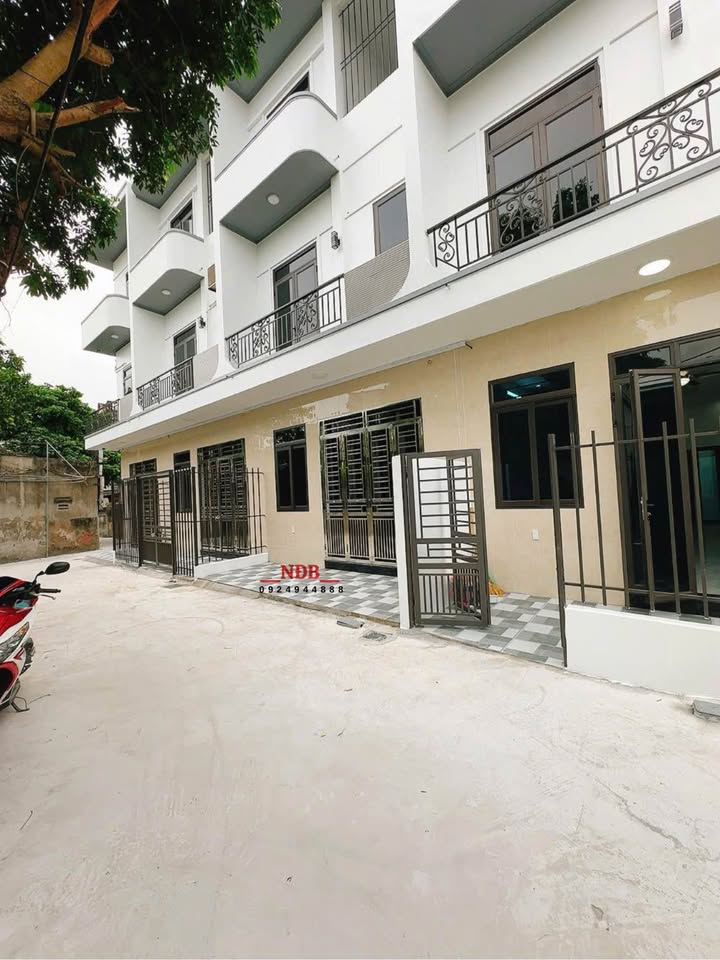 Nhà 3 tầng Trần Hưng Đạo, TP. Thái Bình, 60m², giá 2 tỷ - Thiết kế hợp lý, tiện ích đầy đủ!