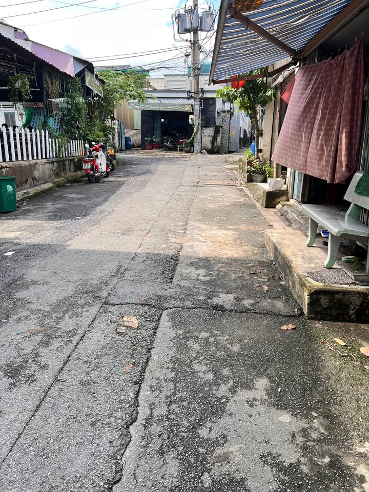 Nhà cấp 4 Linh Xuân Thủ Đức 67m² giá 4 tỷ - Kinh doanh ngay!