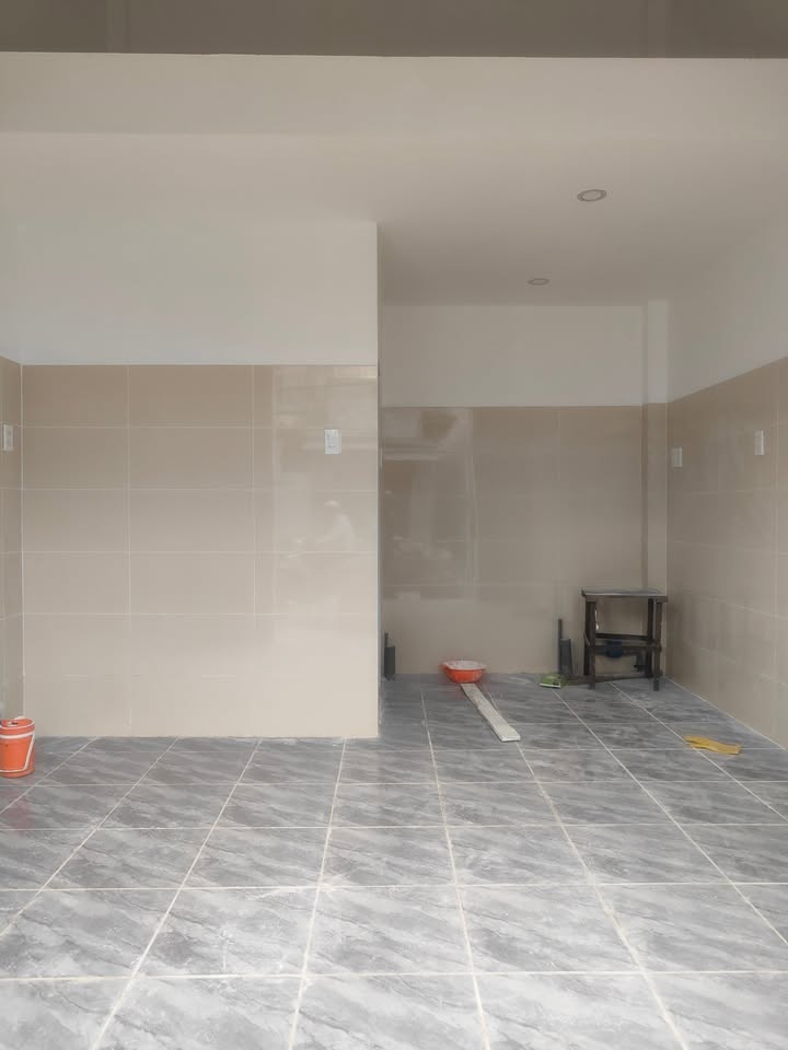 Dãy nhà trọ 5 căn mặt tiền Châu Văn Liêm, Rạch Giá 75m² giá 2.48 tỷ - Đầu tư sinh lời hấp dẫn!