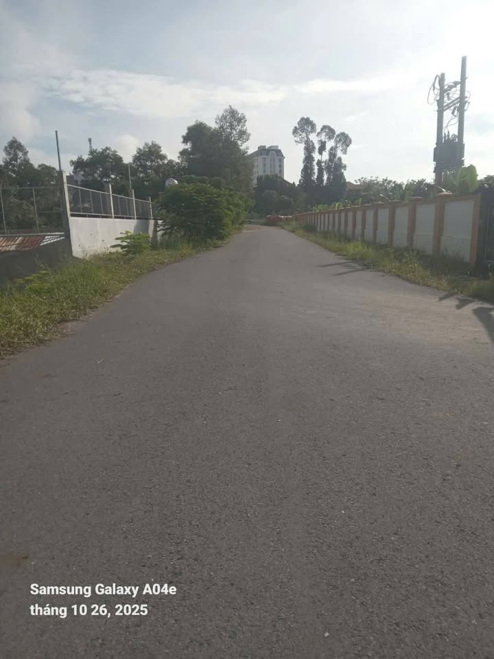 Đất nền 1247,5m² khu phố 4, phường 3, Tây Ninh - Giá thương lượng chỉ 2.8 tỷ!