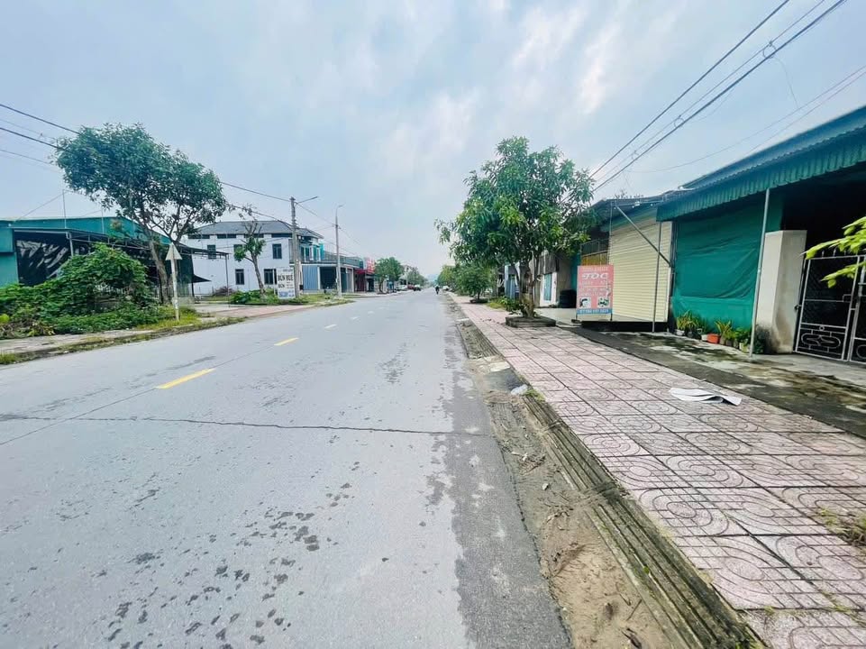 Mặt tiền kinh doanh đường Nguyễn Xí Thạch Tân 149m² giá 5 tỷ - Cơ hội vàng đầu tư!