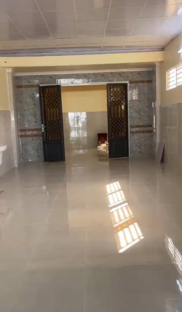 Nhà cho thuê mặt tiền đường Trần Hưng Đạo, Cái Răng, Cần Thơ 150m² giá 10 triệu - Tiện nghi đầy đủ!