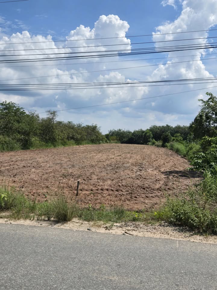 Đất nền Dầu Tiếng Bình Dương 6000m² - Mặt tiền đường DT 749B, Thích hợp làm kho bãi!