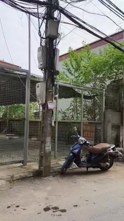 Biệt phủ 4 tầng tại Ngô Gia Tự, Long Biên 100m² giá 14 tỷ - Sẵn sàng về ở!