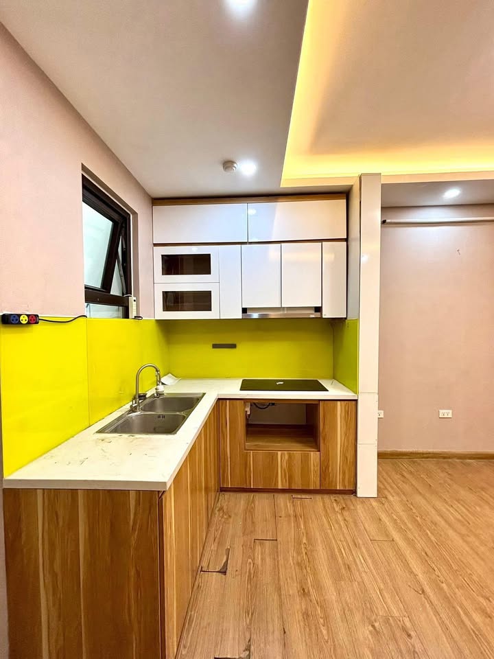 Căn hộ Ruby3 Phúc Lợi Long Biên 49m² giá 3.15 tỷ - Sổ đỏ sẵn giao dịch!