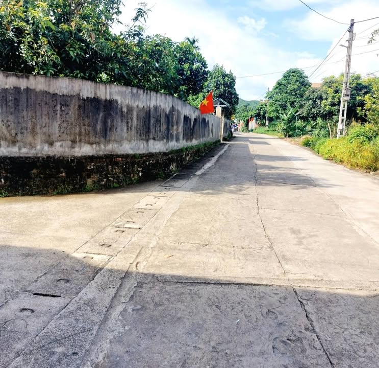 Đất thổ cư 250m² tại xã Hà Thượng - Giá thỏa thuận!