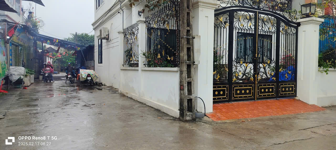 Bán gấp nhà 3 tầng 72m² tại Nghĩa Hương, Quốc Oai - Giá chỉ 5 tỷ!