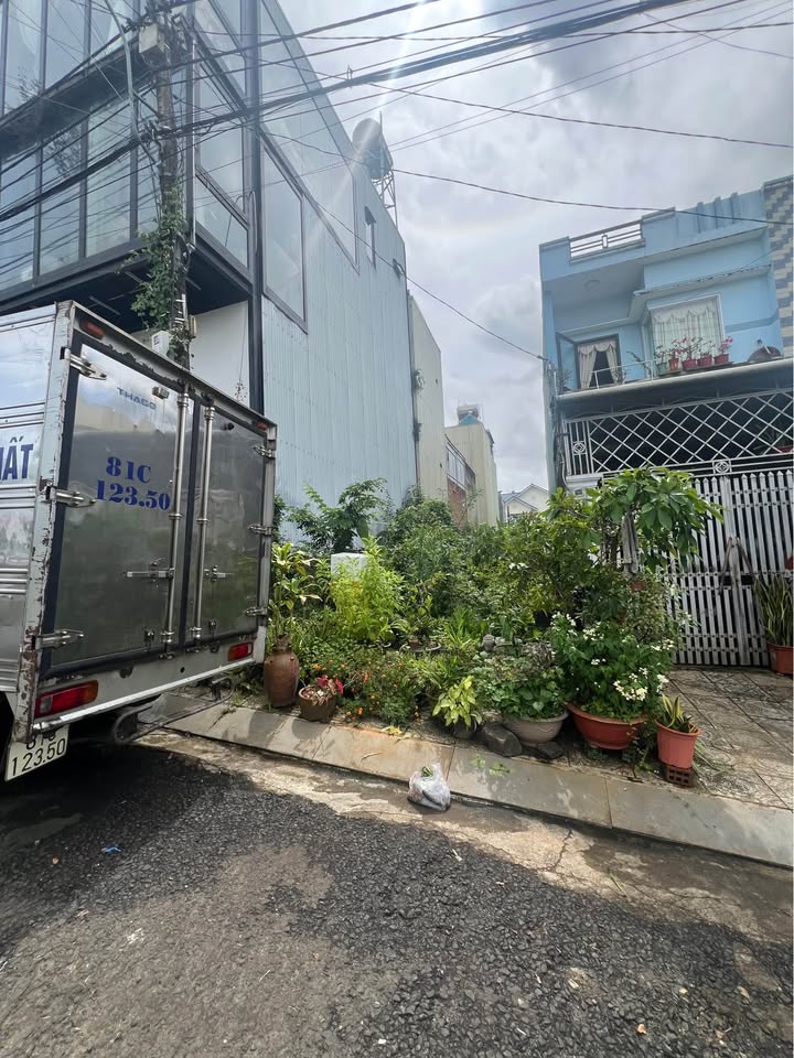 Bán đất mặt tiền đường Phù Đổng, TP Pleiku, 125m² giá chỉ 3 tỷ - Cơ hội đầu tư hiếm có!