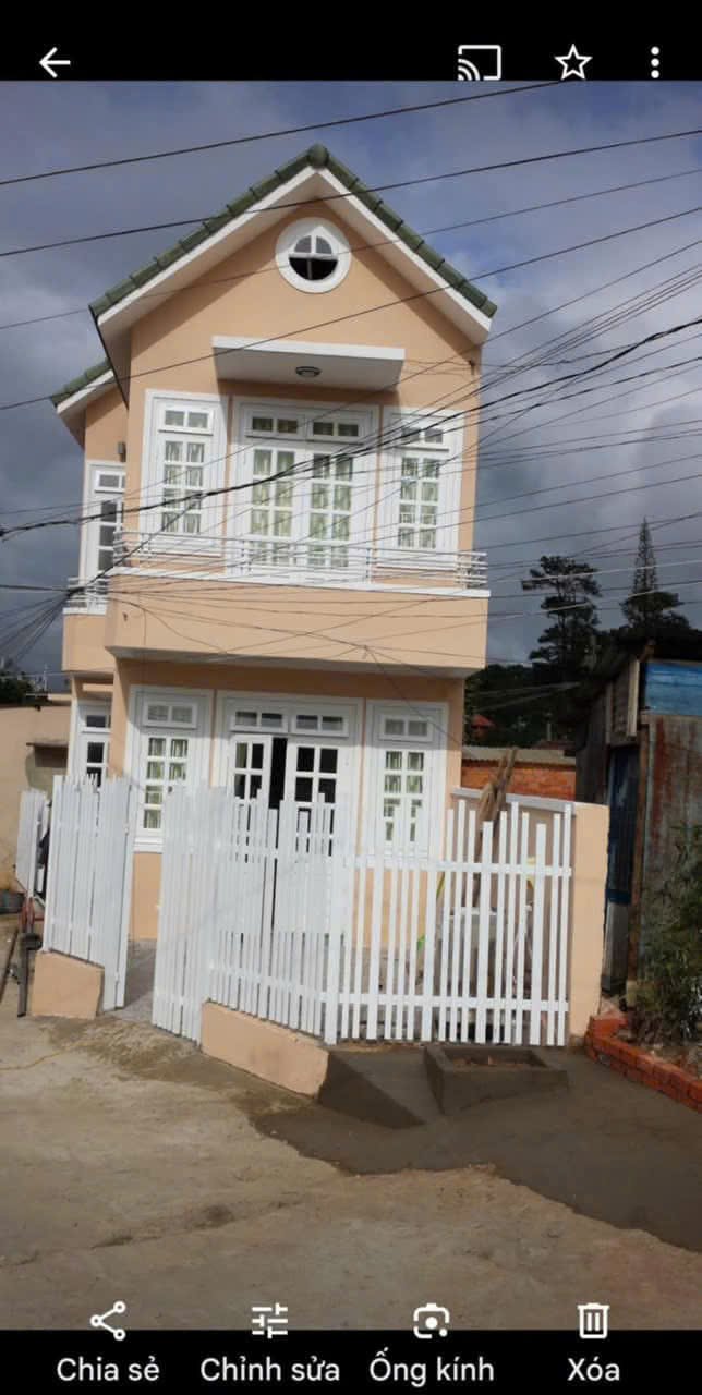 Nhà cho thuê đường Trần Hưng Đạo, Đà Lạt 60m² giá 11 triệu - Nội thất đầy đủ, view vườn hoa!