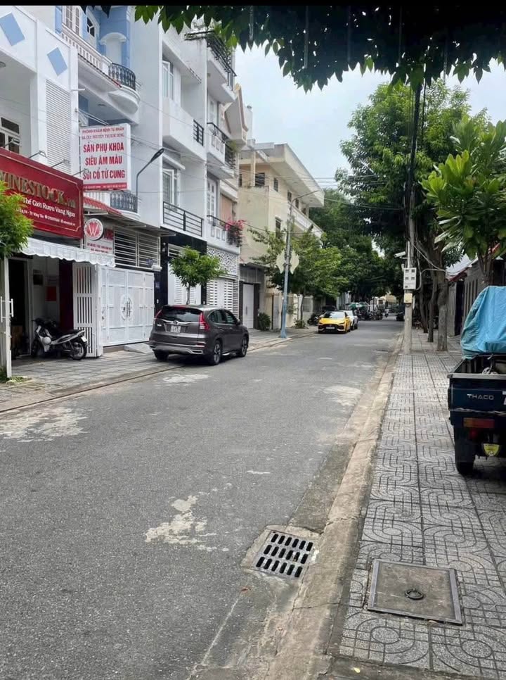 Nhà bán Vũng Tàu 72m² giá 8.2 tỷ - Vị trí trung tâm đắc địa!