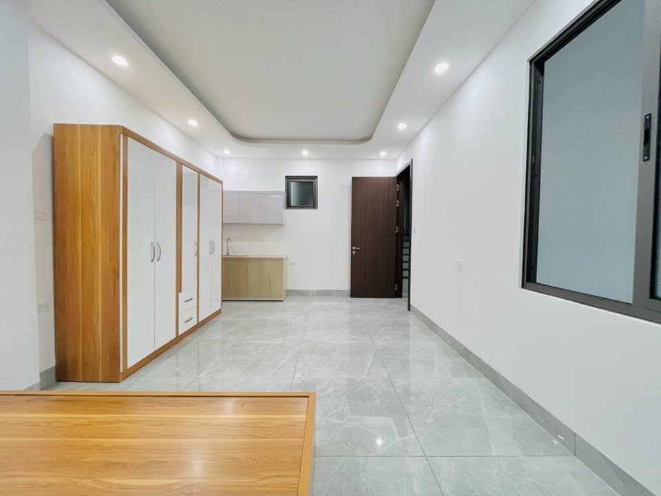 Căn hộ cho thuê phường Kim Chung 28m² - Ô tô đỗ cửa, gần nhiều trường đại học!