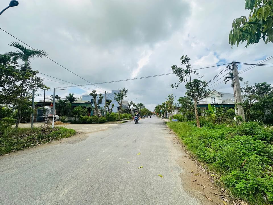 Đất nền Cống Hàm Rồng – Tân Lâm Hương – 230m² giá 2 tỷ – Đầu tư tiềm năng!