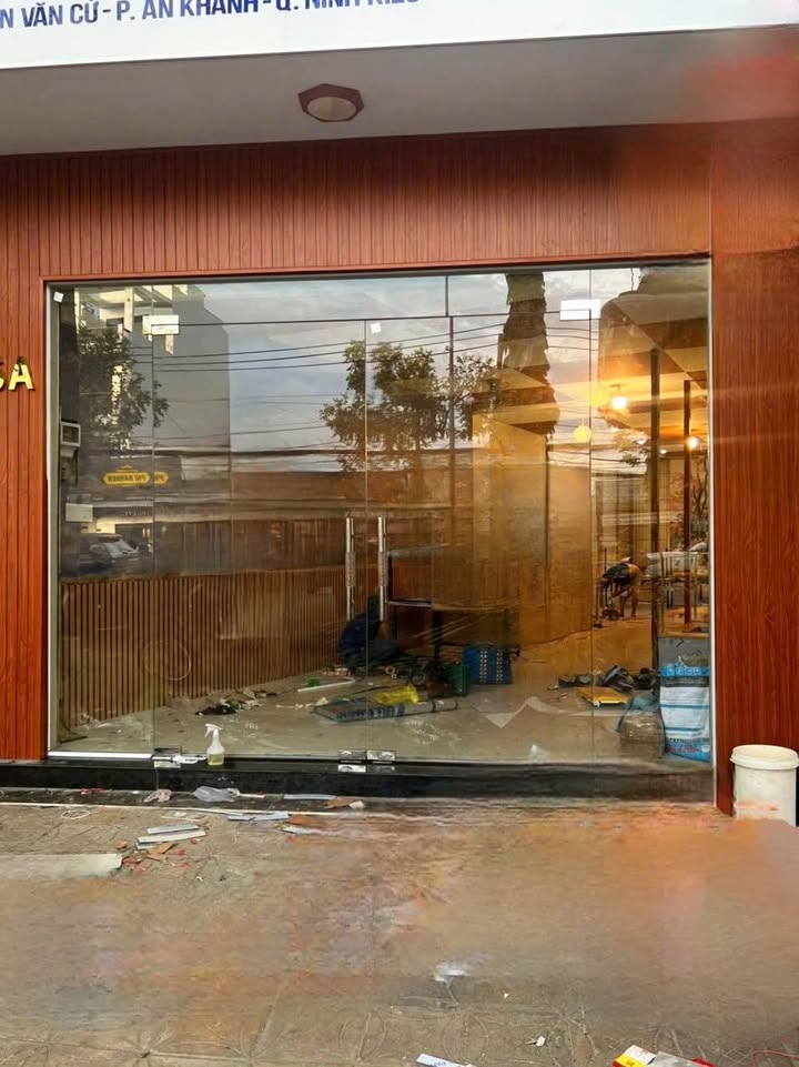 Cho thuê mặt bằng mặt tiền Nguyễn Văn Cừ 125m² giá 25 triệu - Kinh doanh đa ngành nghề!