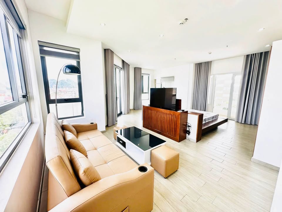 Cho thuê Penthouse cao cấp Đà Nẵng 12 triệu - Gần biển Non Nước