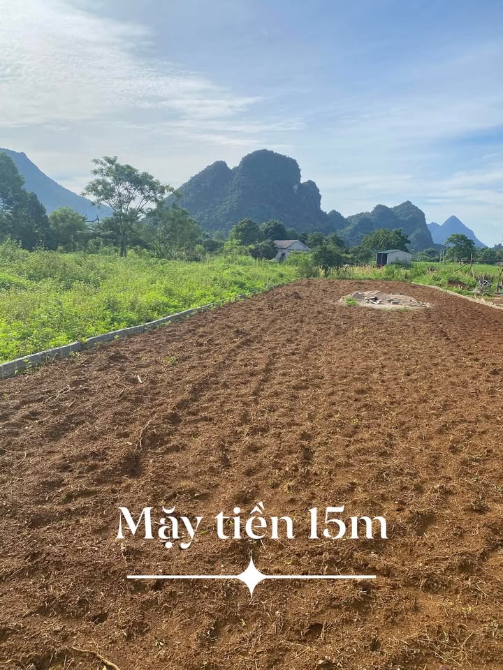 Đất nền Phong Quang Vị Xuyên 525m² giá 700 triệu - Sẵn nguồn nước, xây nhà vườn đẹp!