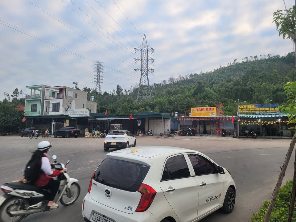 Đất nền 70m² Cổng Chính Trại Cọ, Đông Mai, 2.05 tỷ - Đầu tư sinh lời ngay!