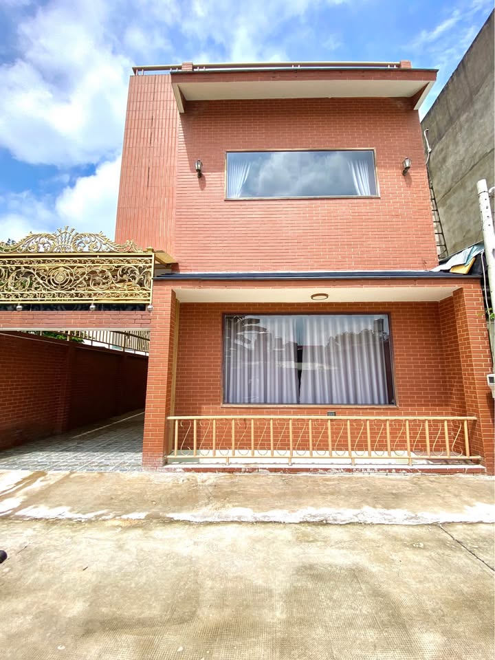 Nhà riêng 1003m² đường Nguyễn Văn Khạ, Củ Chi - Cung điện mini hoàn công giá 3.8 tỷ!