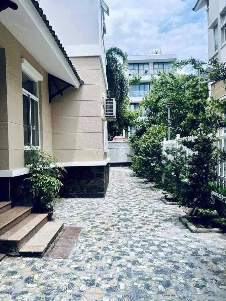 Biệt thự Châu Âu KDC Nam Long, Q.7 - 197m² giá 28.5 tỷ - Đầu tư sinh lời ổn định!