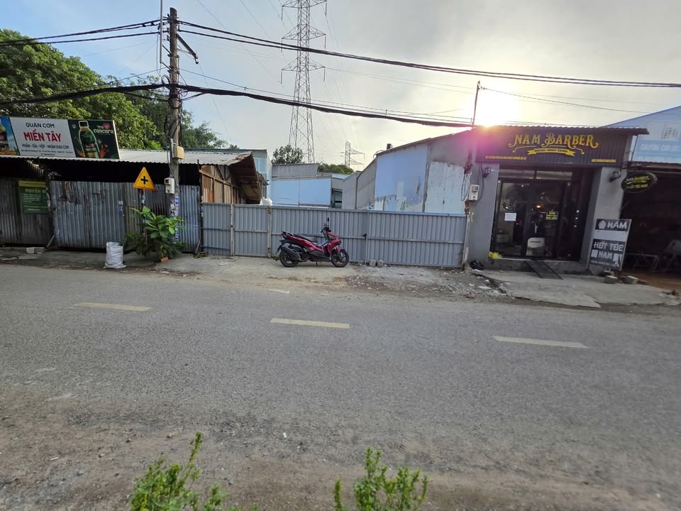 Đất mặt tiền đường T15, An Phú Đông, 111,5m² giá 5,65 tỷ - Cơ hội đầu tư sinh lời!