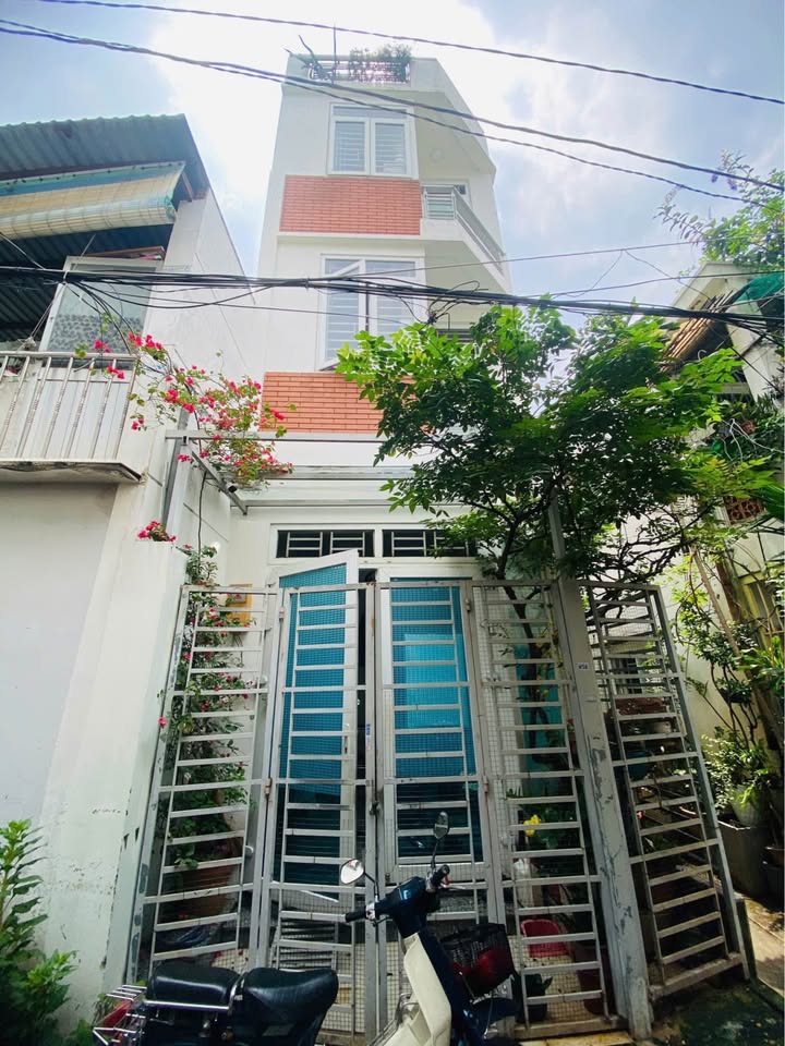 Nhà góc 2 mặt tiền hẻm Tân Phước, Q10 - 40m² chỉ 6.5 tỷ - Đầu tư sinh lời!