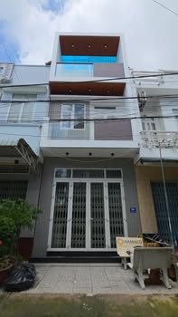 Nhà 1 trệt 2 lầu quận Ninh Kiều 40m² giá 3.79 tỷ - Kế bên chợ An Khánh!