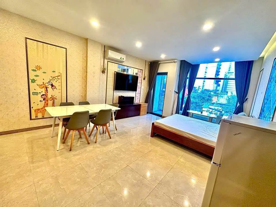 Nhà phố đẹp Nha Trang 45.5m² giá 24 tỷ - Kinh doanh sầm uất gần biển!