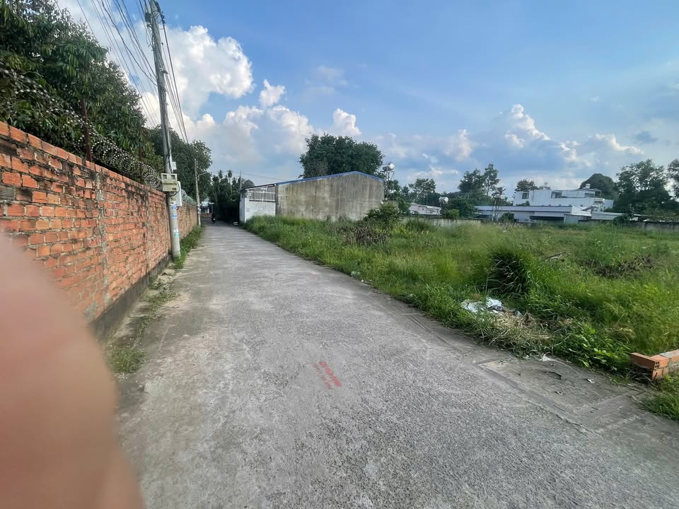 Đất thổ cư Lộc An, Long Thành 90m² giá chỉ 1 tỷ - Sổ đỏ chính chủ!