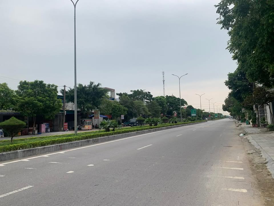 Đất nền đầu tư tại đường An Dương Vương, 100m² - Kinh doanh thuận lợi!