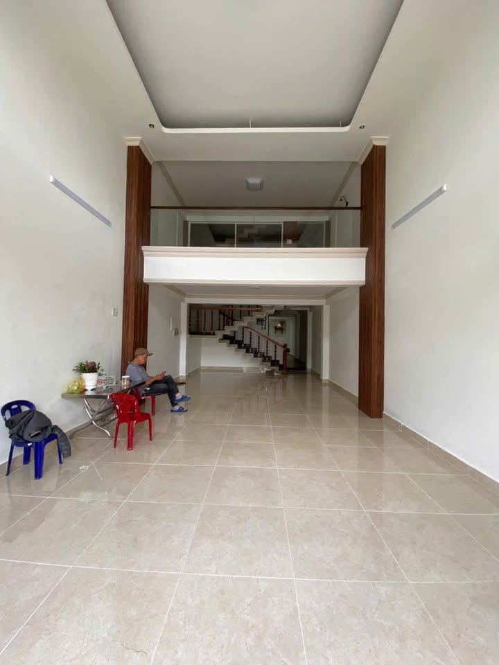 Nhà thuê mặt tiền Bùi Thị Xuân - Đà Lạt 112.5m² giá 45 triệu - Không thể bỏ lỡ!