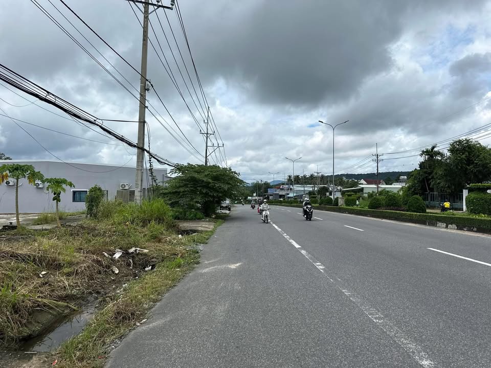 Đất nền Phú Quốc 2000m² giá 34 tỷ - Vị trí kinh doanh đắc địa