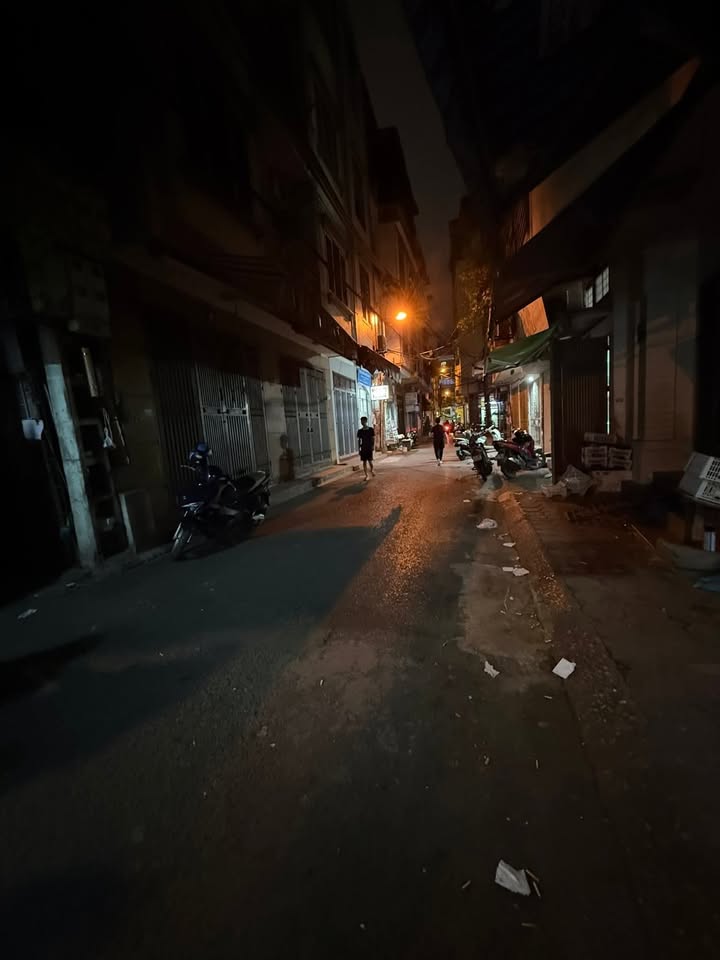 Nhà phố Đống Đa, Thái Hà 27m² giá 7.7 tỷ - Lô góc kinh doanh đỉnh!