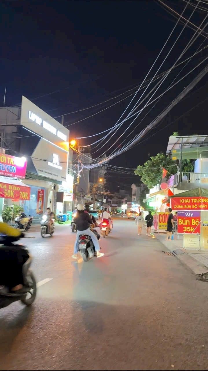 Cho thuê mặt bằng tầng trệt đường Trần Não, An Khánh, Quận 2 - Giá chỉ 14.5 triệu/tháng!