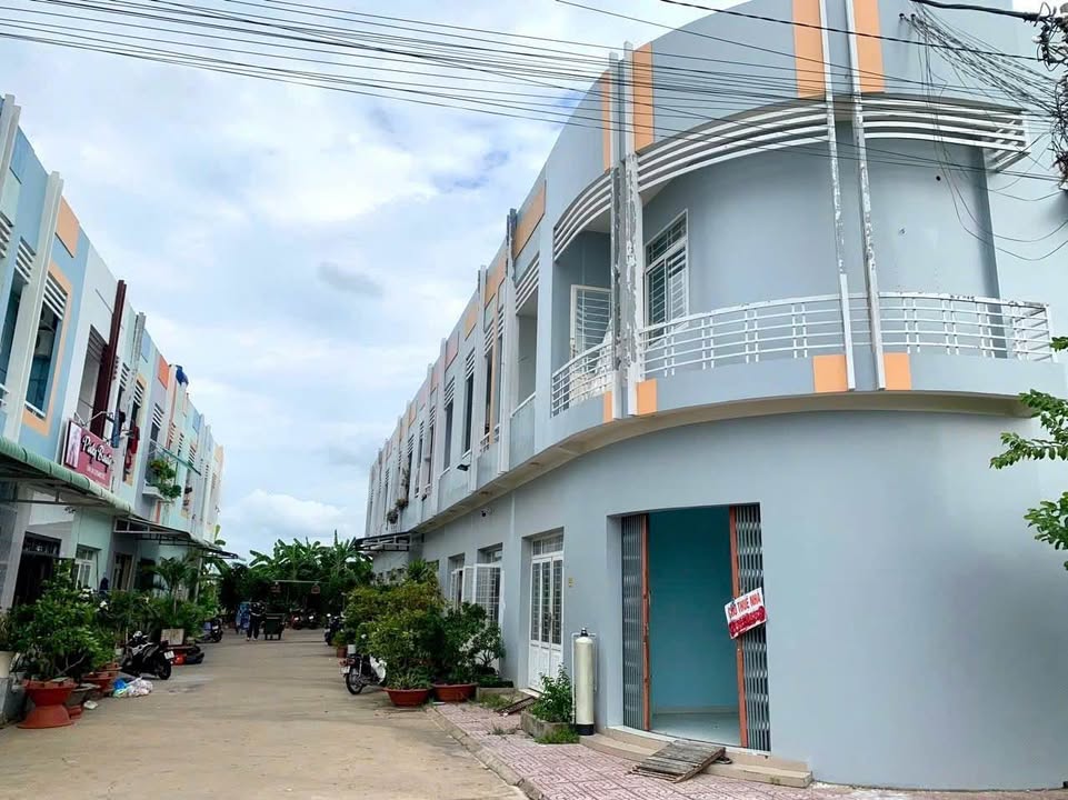 Nhà phố Lợi Bình Nhơn, Tân An 46m² giá 1.6 tỷ - Chính chủ bán gấp!
