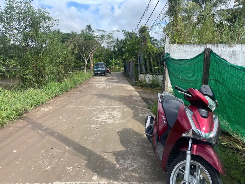 Đất nền chính chủ Long Tuyền 168m² giá 950 triệu - Sổ đỏ pháp lý rõ ràng!