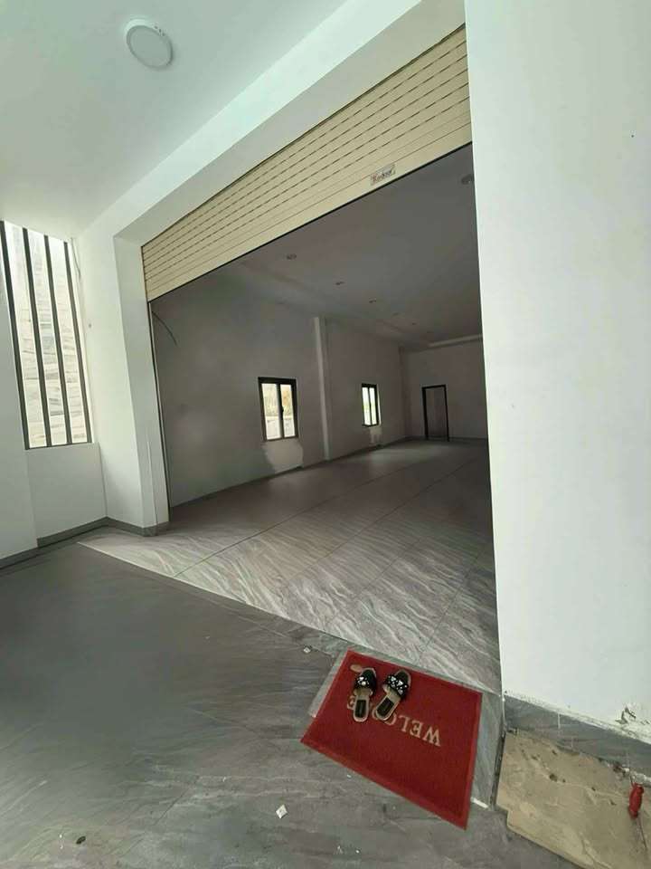 Nhà trệt cho thuê mặt tiền hẻm 72 Đề Thám, 90m² giá 7 triệu - Cơ hội tuyệt vời cho kinh doanh!
