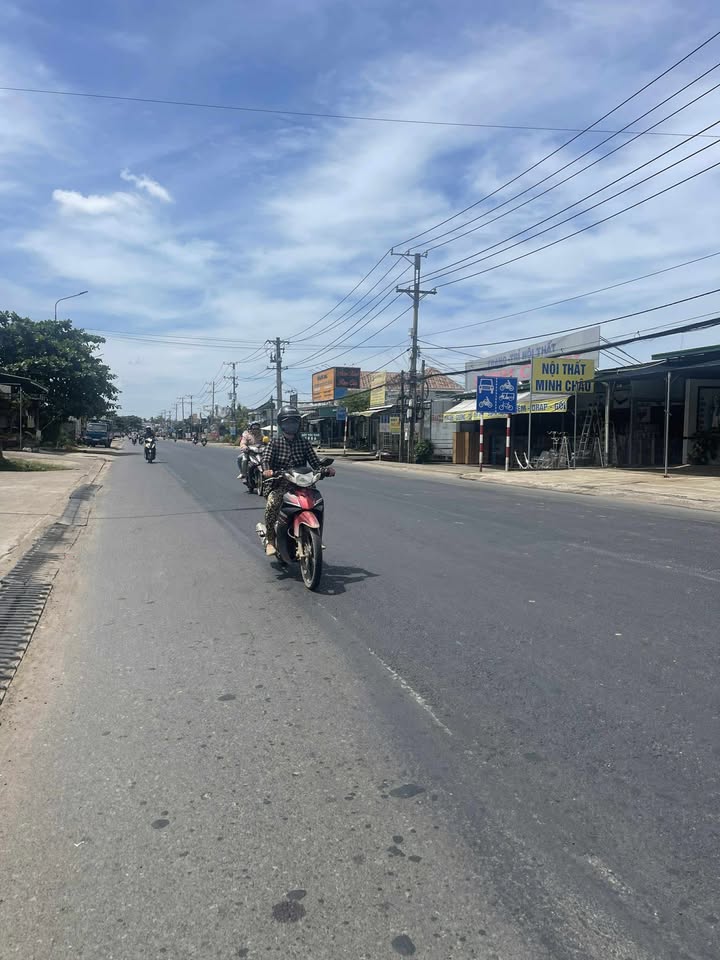 Nhà mặt tiền Quốc lộ 20 Tân Phú 270m² giá 6.6 tỷ - Đầu tư kinh doanh sinh lời!