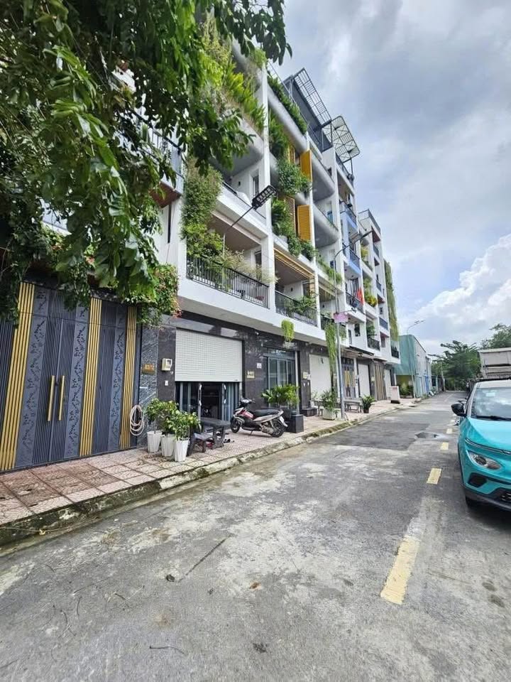 Đất nền An Phú Đông 52m² giá 3.5 tỷ - Sổ hồng chính chủ, hẻm ô tô thuận tiện!