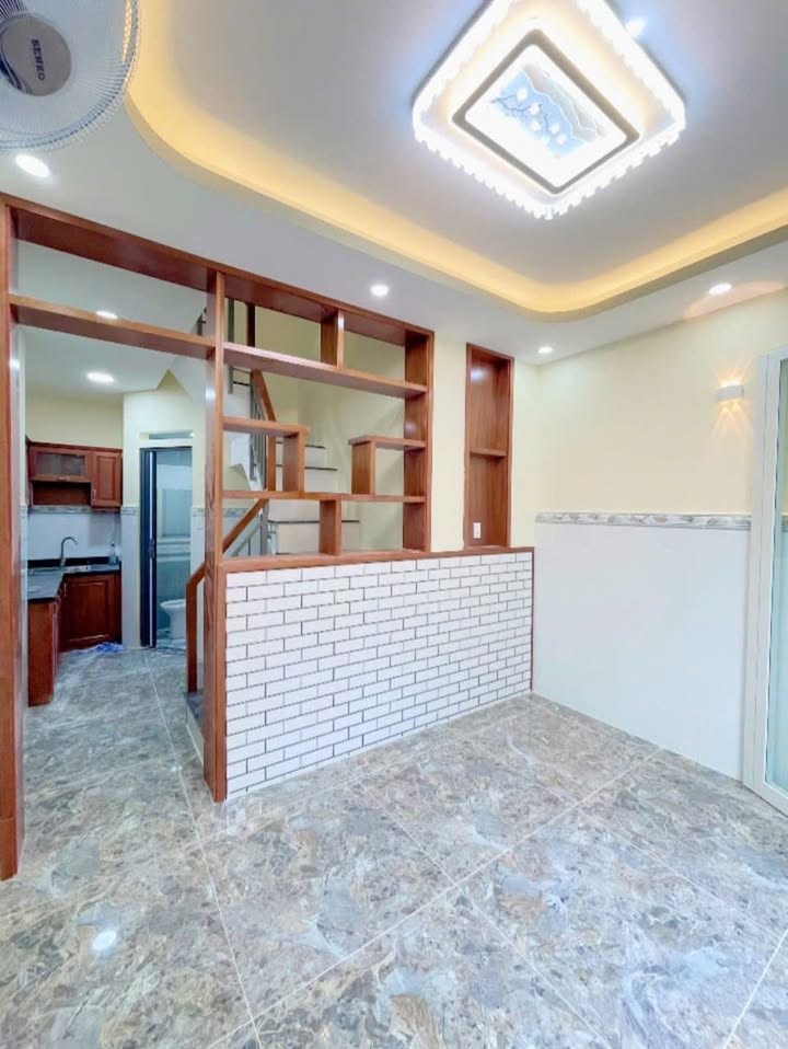 Nhà 4 Tầng Đẹp Tại Phường Vĩnh Hội, Quận 4 Giá 5.199 Tỷ - Đầu Tư Lợi Nhuận Ngay!