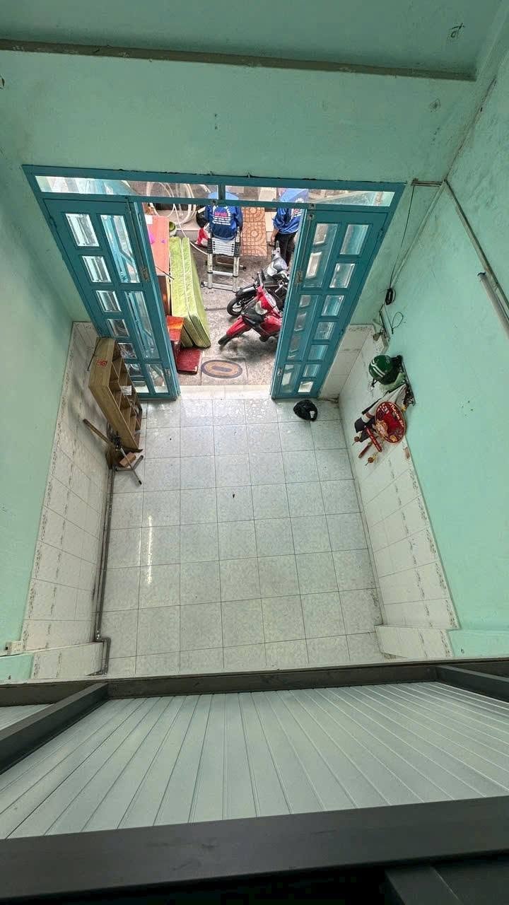 Nhà cho thuê tại Bình Tân 30m² giá 5.5 triệu - Gần bệnh viện thuận tiện!