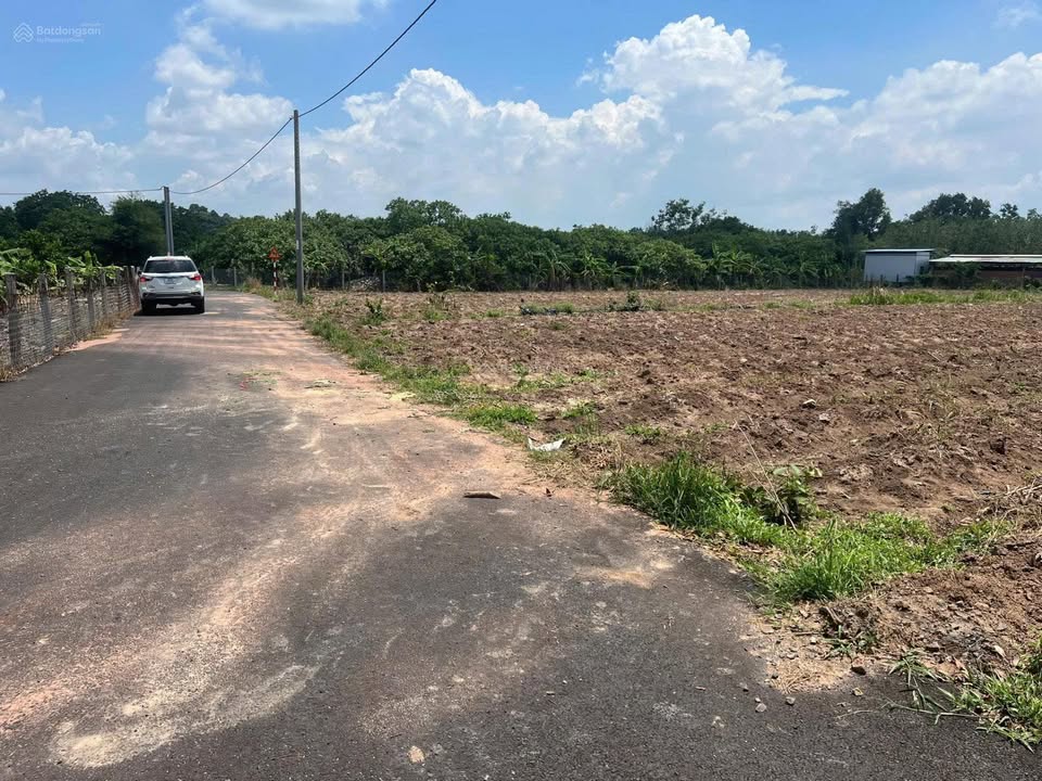 Đất nền Hòa Hội, Xuyên Mộc 8300m² giá 5 tỷ - Đầu tư sinh lời ngay!