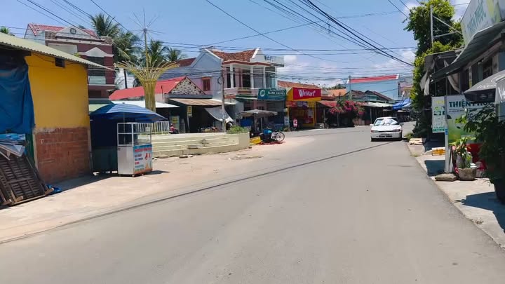 Đất nền Tam Quan Nam 120m² giá thỏa thuận - Tiềm năng kinh doanh lớn!