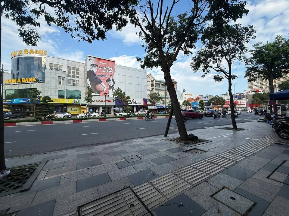 Nhà phố 1 trệt 1 lầu hẻm Da Su Lê Hồng Phong, Vũng Tàu 48m² giá 4.2 tỷ - Vị trí trung tâm, gần biển!