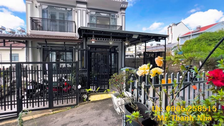 Nhà đẹp Đà Lạt, Khu Hòn Bồ 100m² giá 4.65 tỷ - Sẵn sàng vào ở!